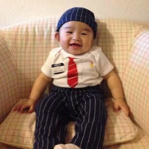 Meet your Posher, Yan